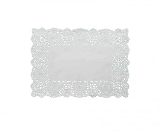 Салфетка ажурная 18*30 см